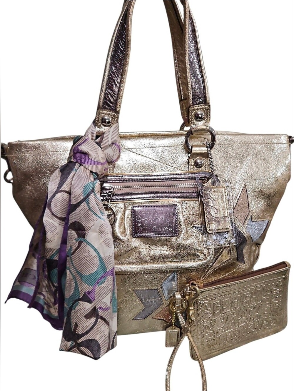Coach Poppy "STAR" Spotlight Metallic Shoulder Bag w/matching Wristlet & Scarf - Picture 2 of 16